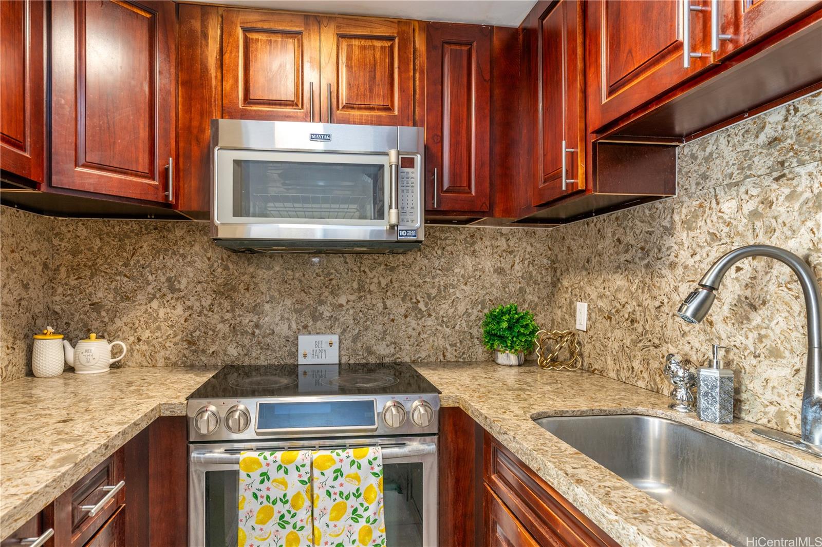 801 Ala Nioi Place 404
