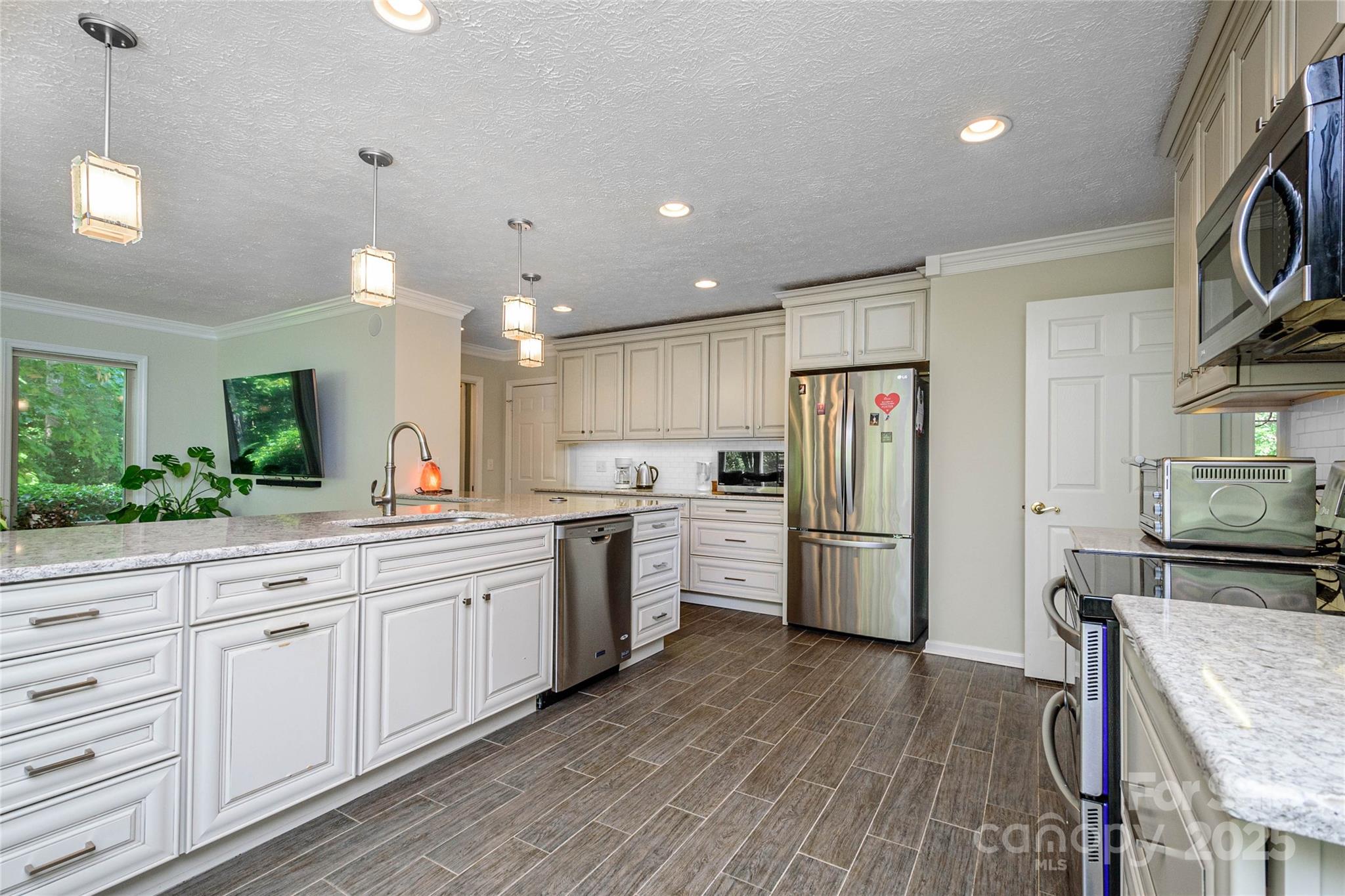 35 Tall Pines Road