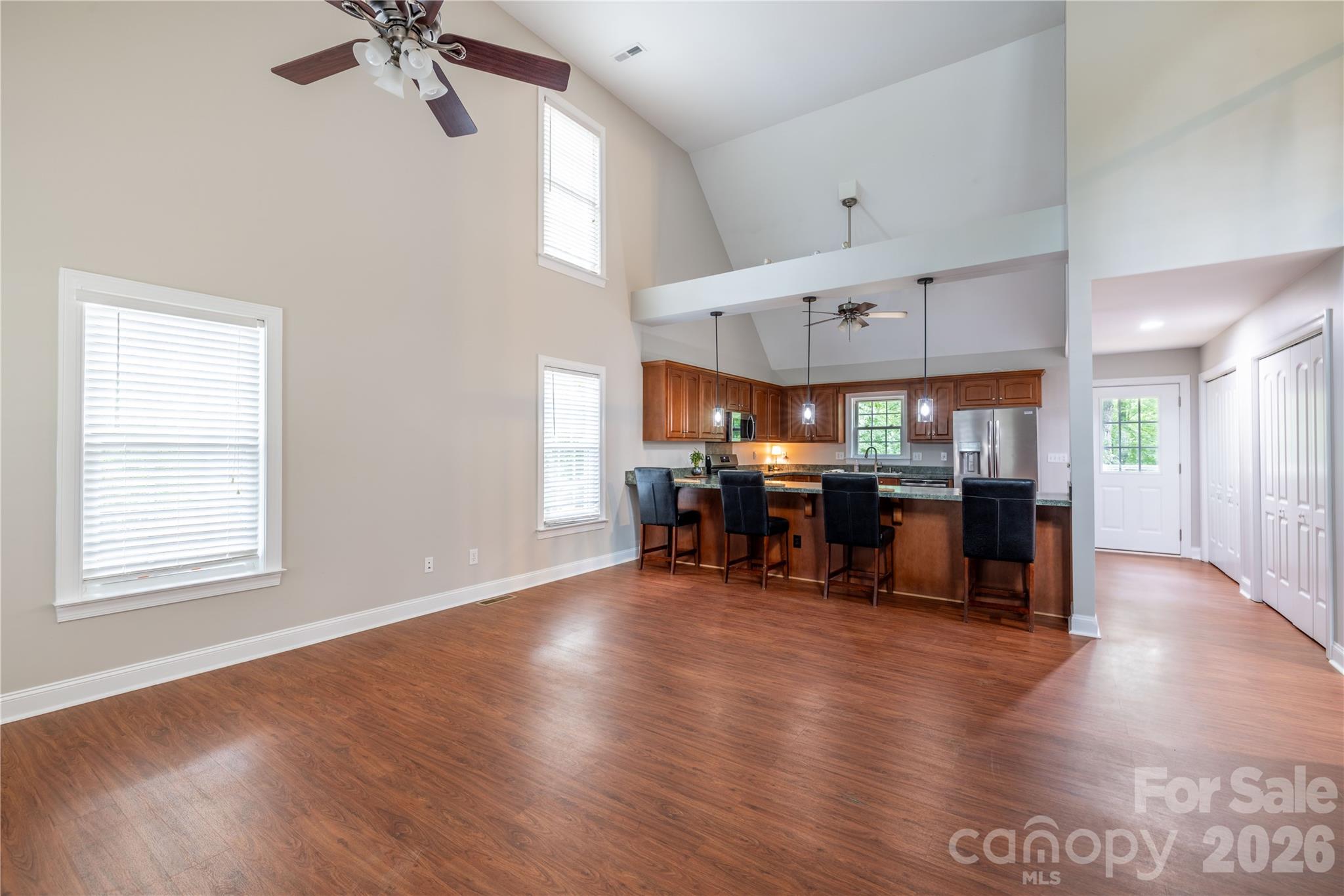 302 Skyland Court