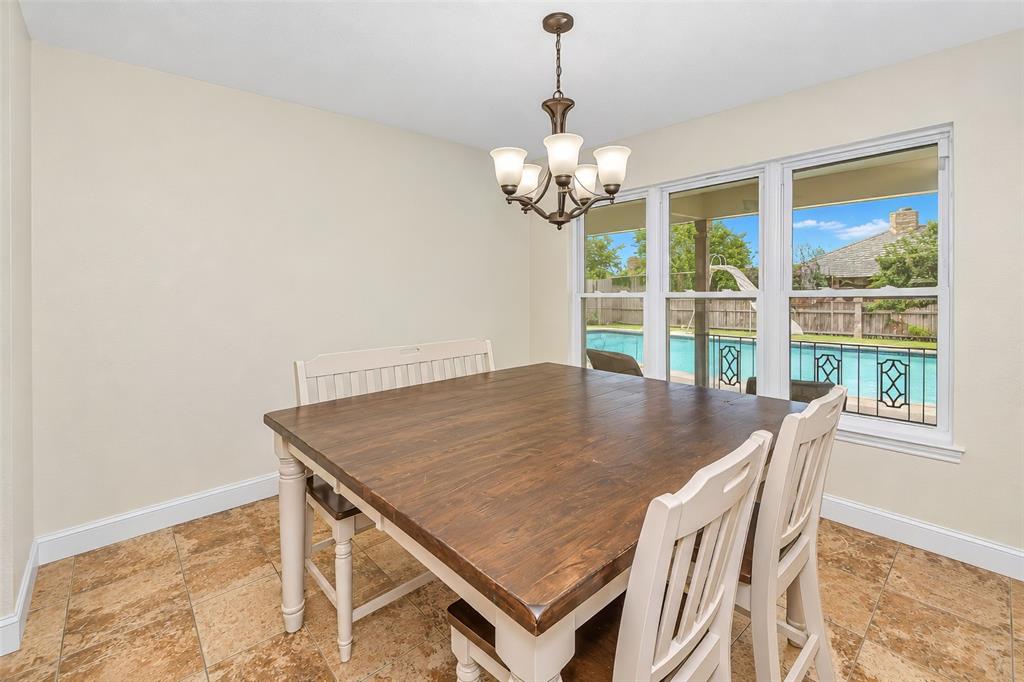 7505 Canyon Crest Court