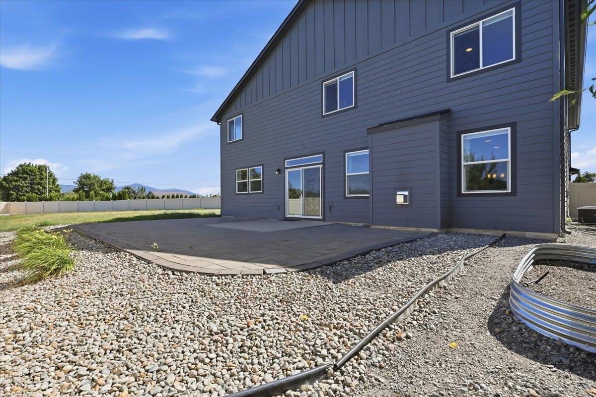 4026 N Arrowleaf Loop