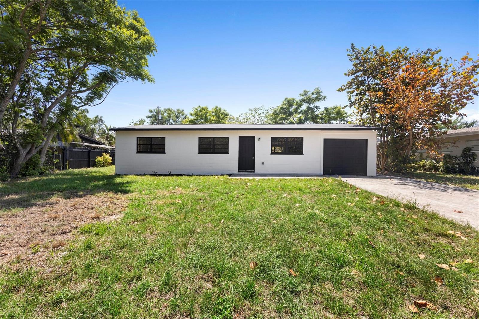2675 Mimosa Lane
