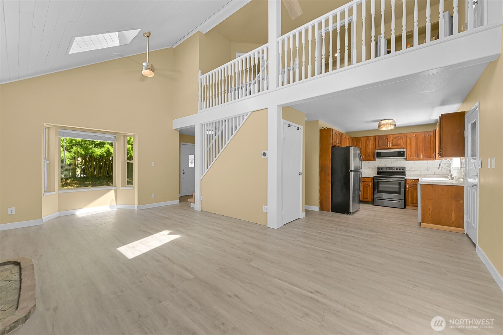 4482 Moresby Way