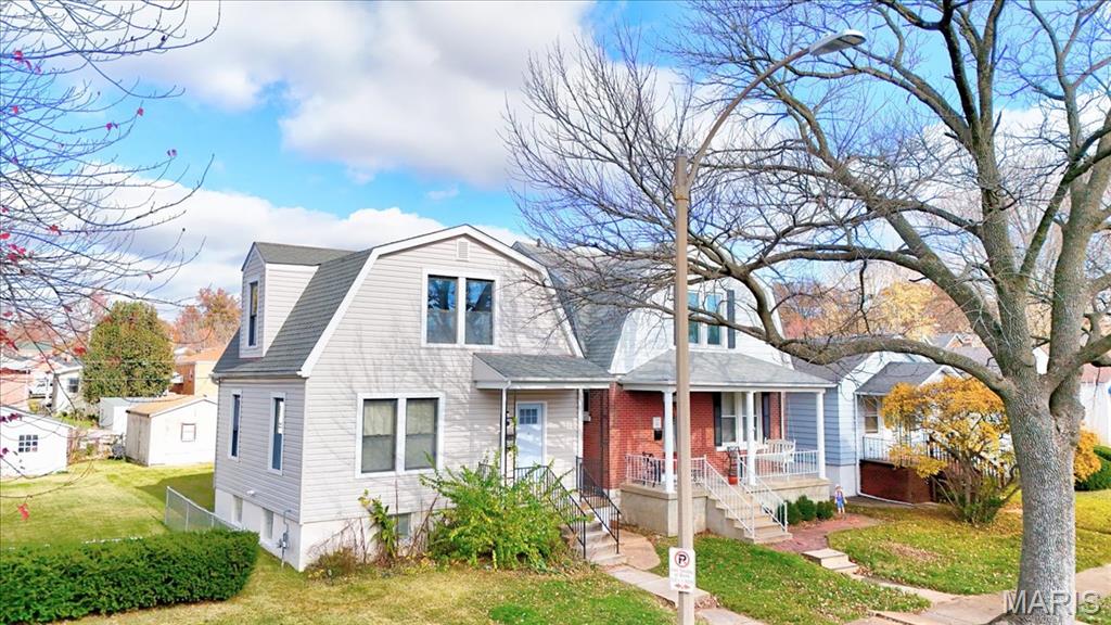 5615 Lansdowne Avenue