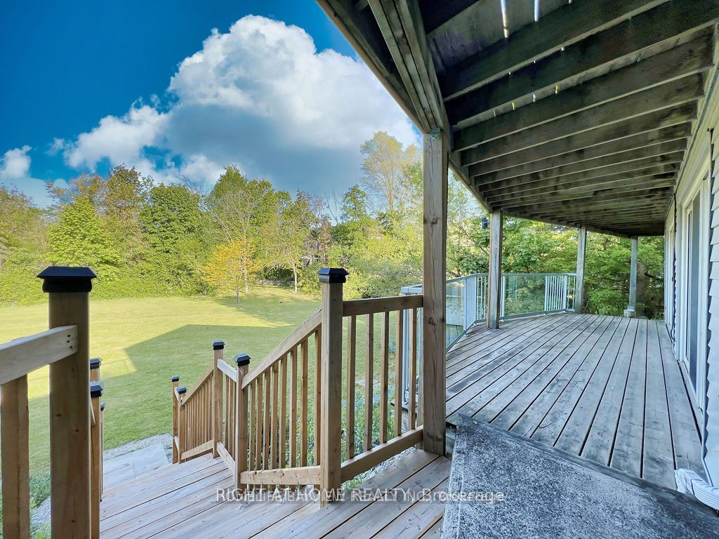 28 Bayview Park Lane