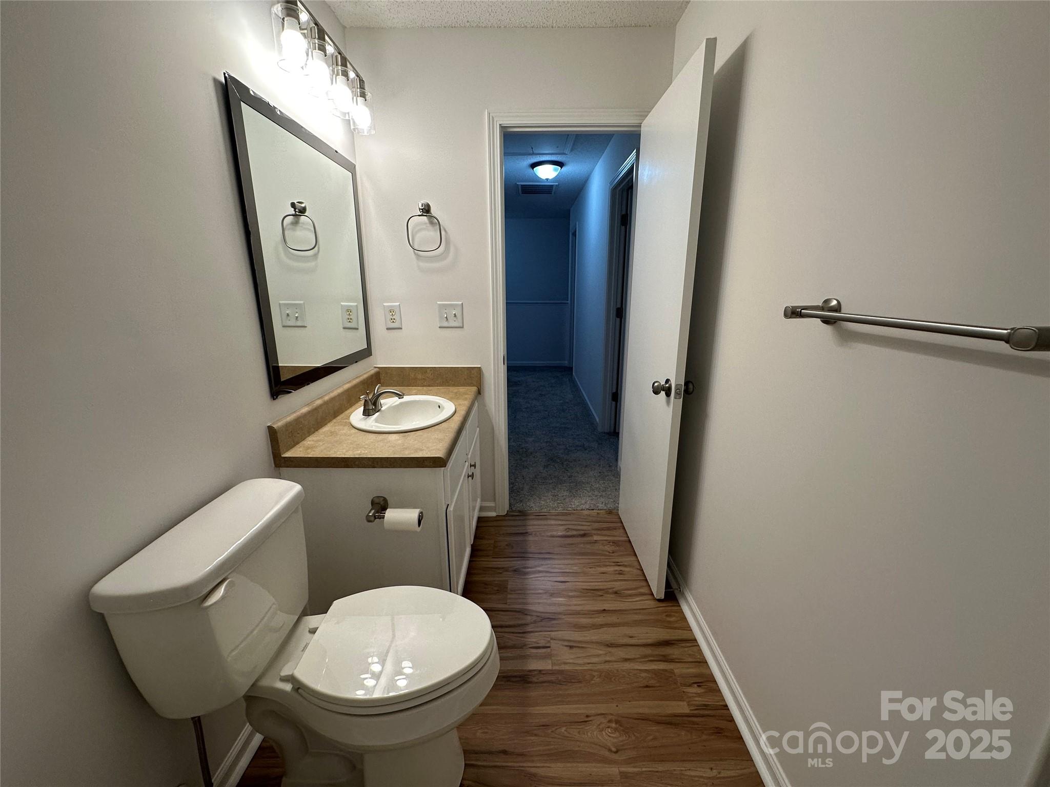 8829 Michaw Court