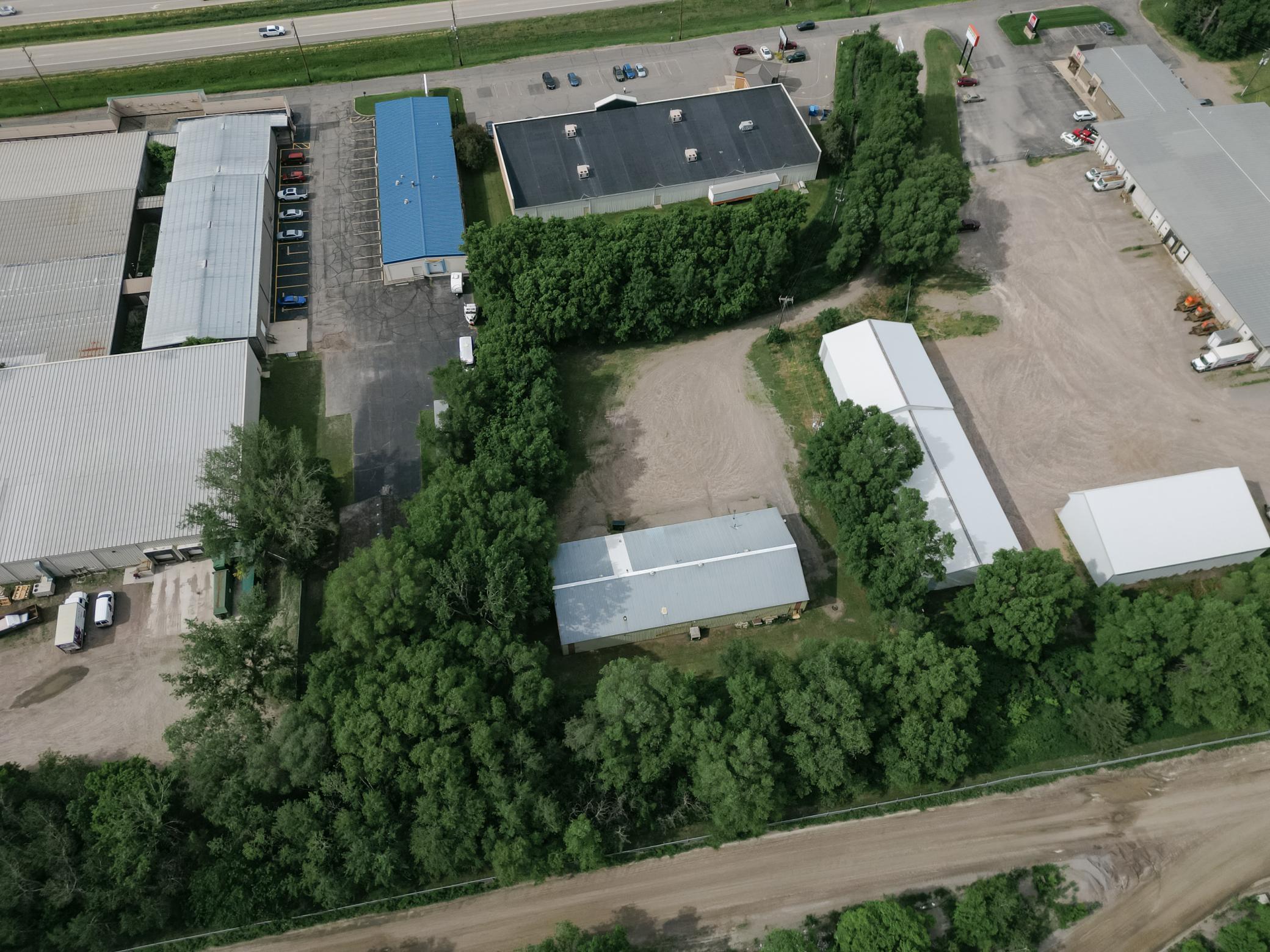 2220 Frontage Road S
