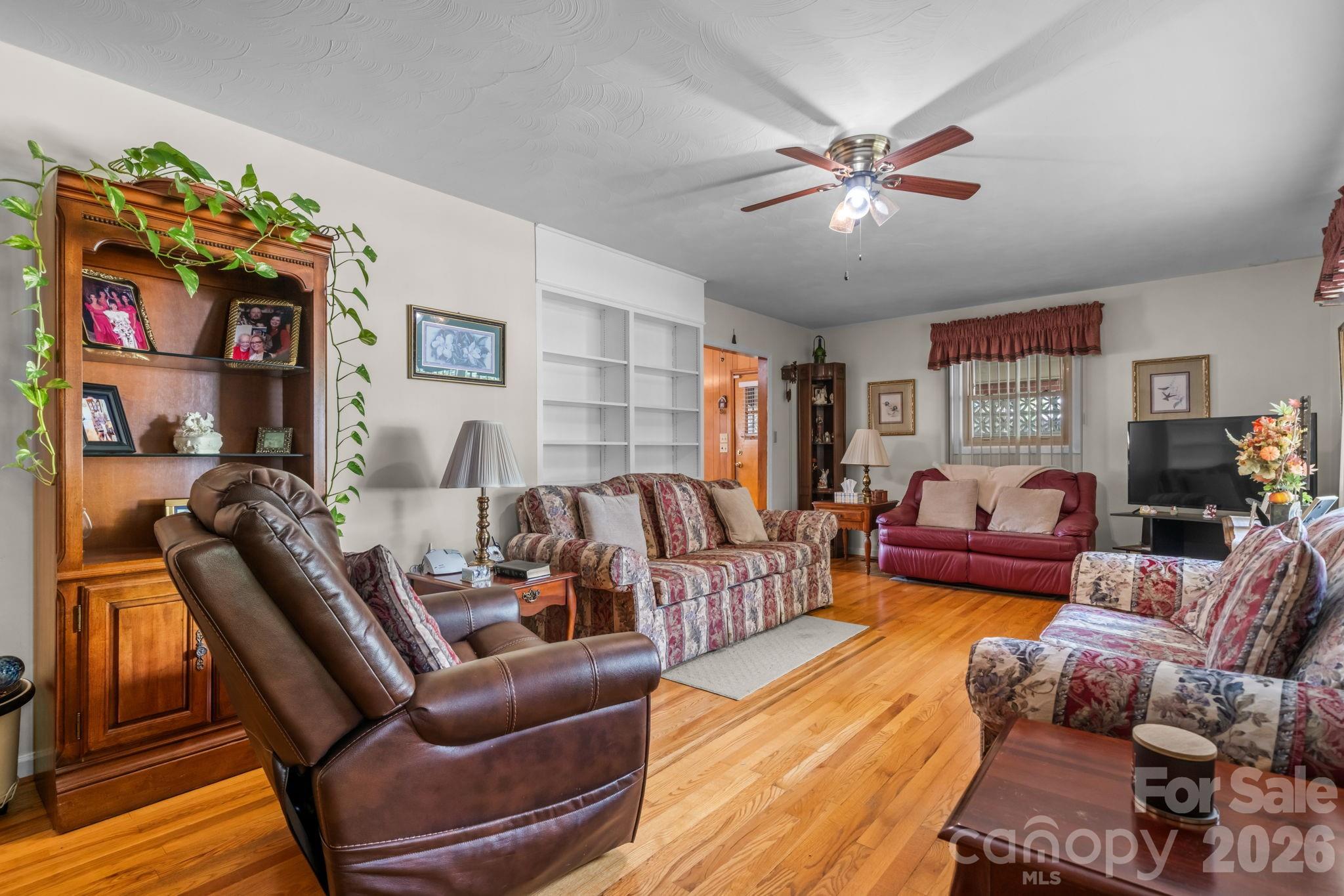 402 Dogwood Drive
