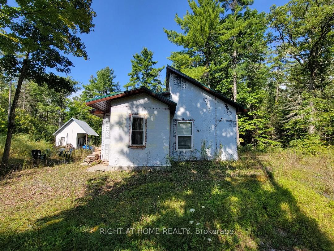 40 Pineview Crt