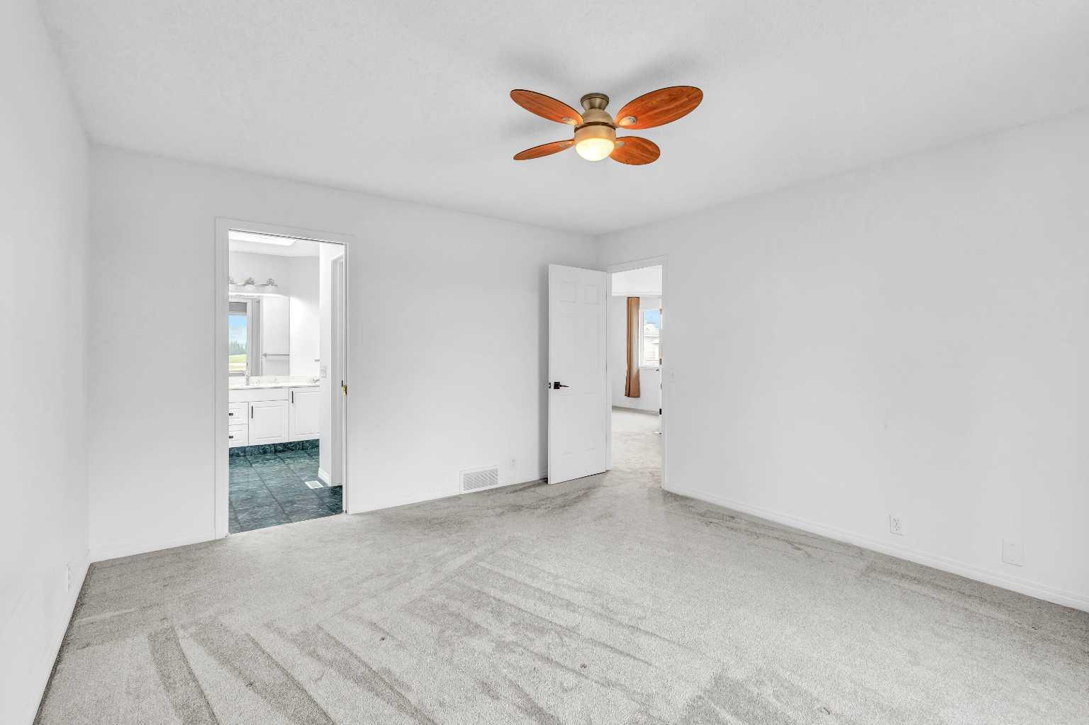 331 Springbank Place SW