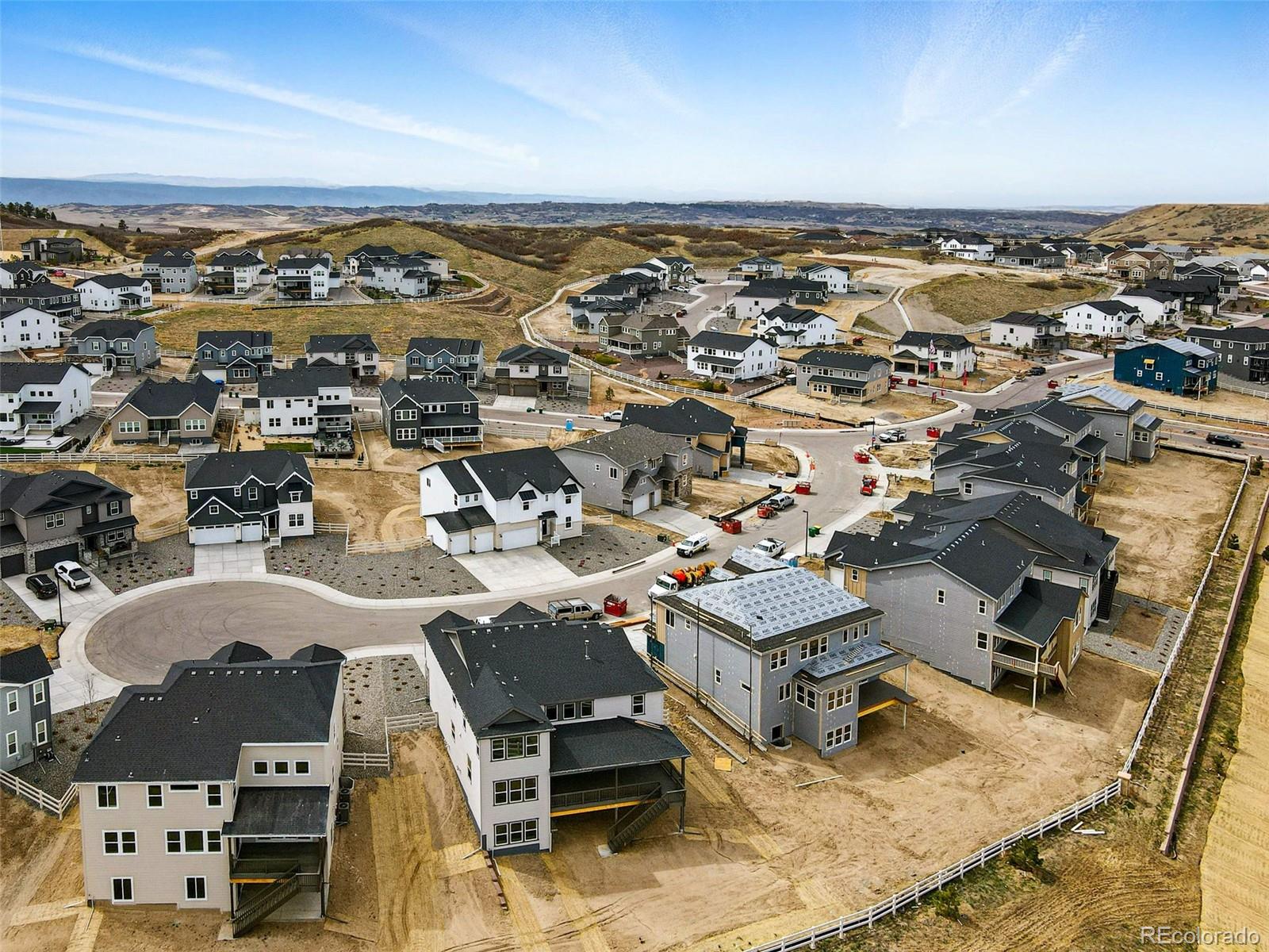 5698 Farrier Point