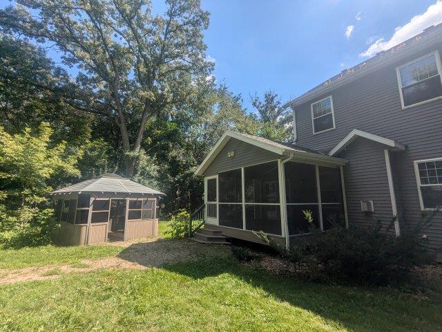920 Oakcrest Drive