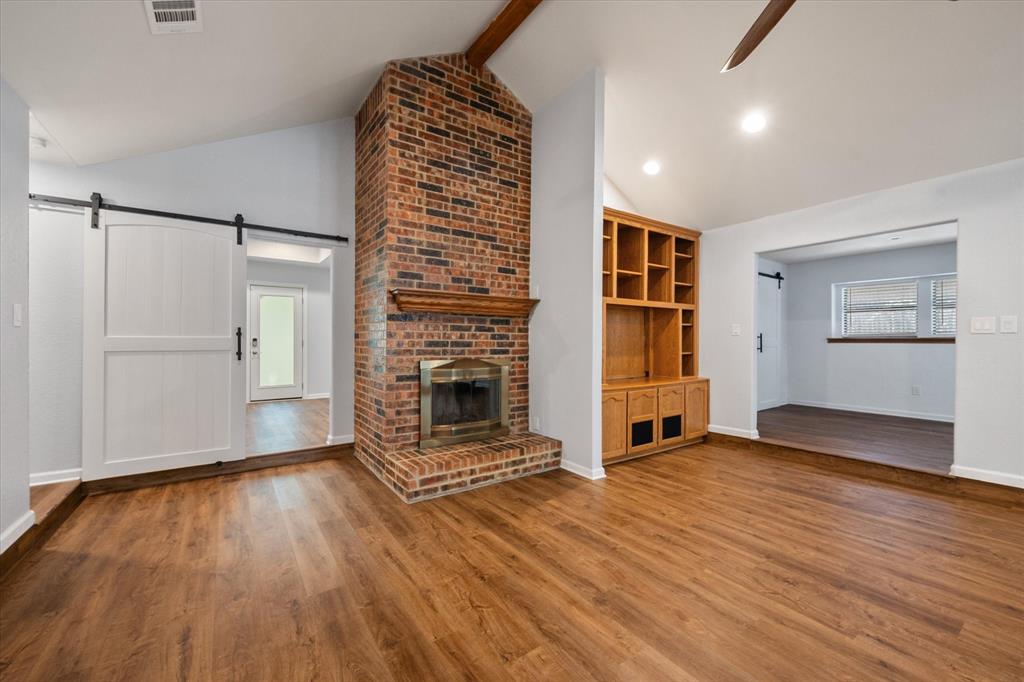 2206 Sand Creek Court