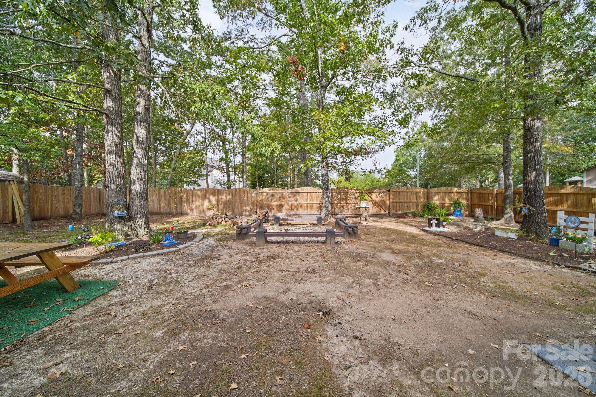 1617 Winthrop Lane 101