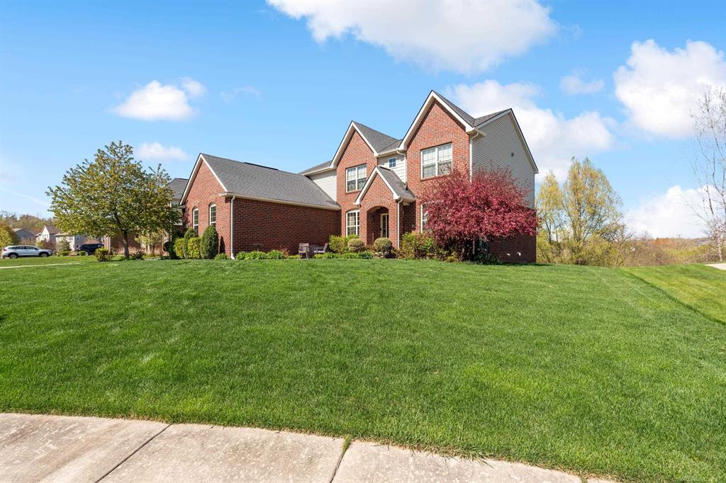 717 Dennison Court