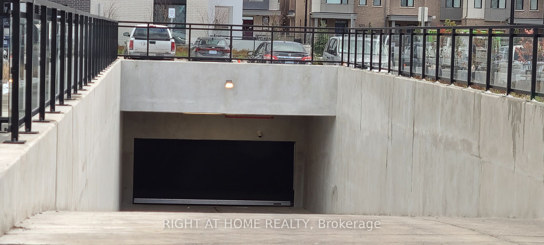460 Gordon Krantz Ave 506