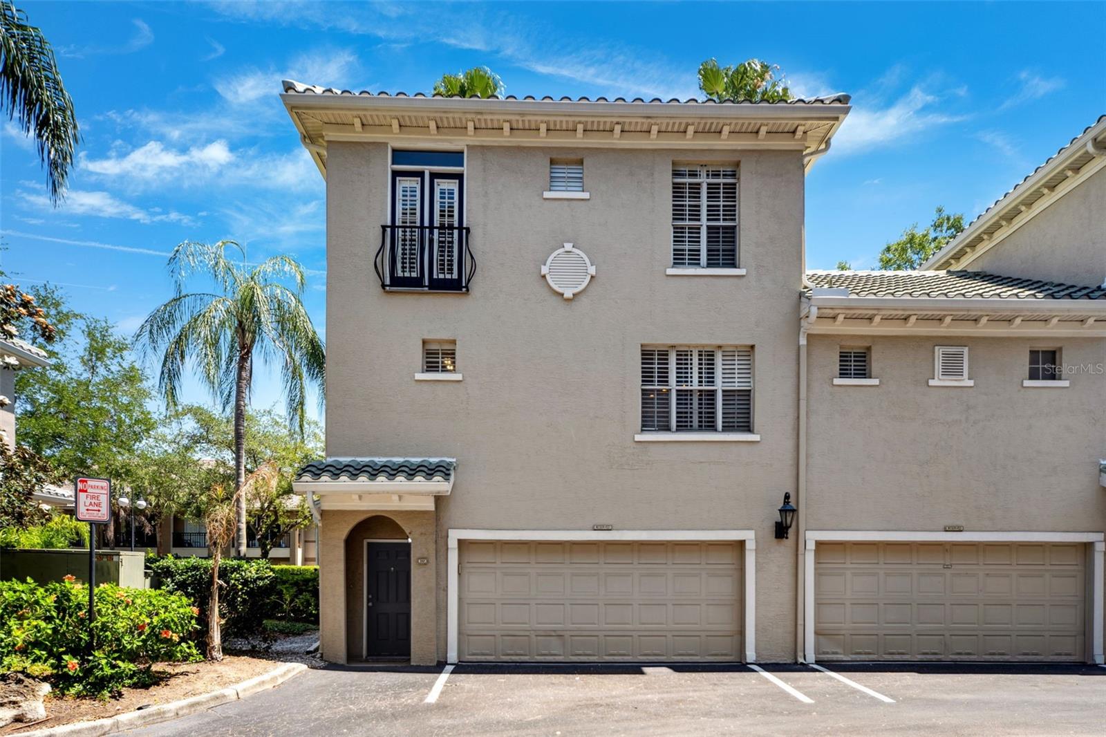 Rare Opportunity: Luxurious 3-Bedroom Townhome in Harbour Island – One of Only Six Units of Its Kind Welcome to 5101 Knights Run #5101, adistinguished end-unit townhome nestled in the heart of Tampa's prestigious Harbour Island. This exclusive residence is one of just six unitsboasting 1,777 square feet, featuring 3 spacious bedrooms, 3.5 bathrooms, and a private 2-car garage. Property Highlights: Spacious Living:Three generously sized bedrooms, each with its own ensuite bathroom, plus a convenient half-bath for guests. End-Unit Privacy: Enjoy thetranquility of an end-unit with no shared walls, separated by a bike garage. Modern Upgrades: Over $50,000 in recent enhancements, including:New roof (2023) Upgraded HVAC and water heater (2022) New flooring on the second floor Modern lighting and ceiling fans Stylish kitchenbacksplash Elegant Features: Custom closets in the main bedroom, plantation shutters on every window, stainless steel appliances, and bathtubsin all full bathrooms. Parking: Assigned parking spot and a spacious 2-car garage. Prime Location: Just 3 minutes to the waterfront 5 minutesto the nearest grocery store and boat slips 7 minutes to Tampa’s finest restaurants, Amalie Arena, and more Proximity to top-rated schools,Tampa General Hospital (0.5 miles), and the University of Tampa (1.2 miles). Harbour Island: highlighting its urban feel, abundance of bars, restaurants, coffee shops, parks, and highly rated public schools. This walkable, family-friendly neighborhood offers an unparalleled blend of luxury and convenience. Resilience &Safety: Situated 10 feet above sea level, Harbour Island has consistently withstood major hurricanes, including Hurricane Helene and HurricaneMilton, without issue. Don't miss this exceptional opportunity to own a piece of paradise in one of Tampa's most sought-after neighborhoods.Schedule your private tour today and experience the Harbour Island lifestyle firsthand!