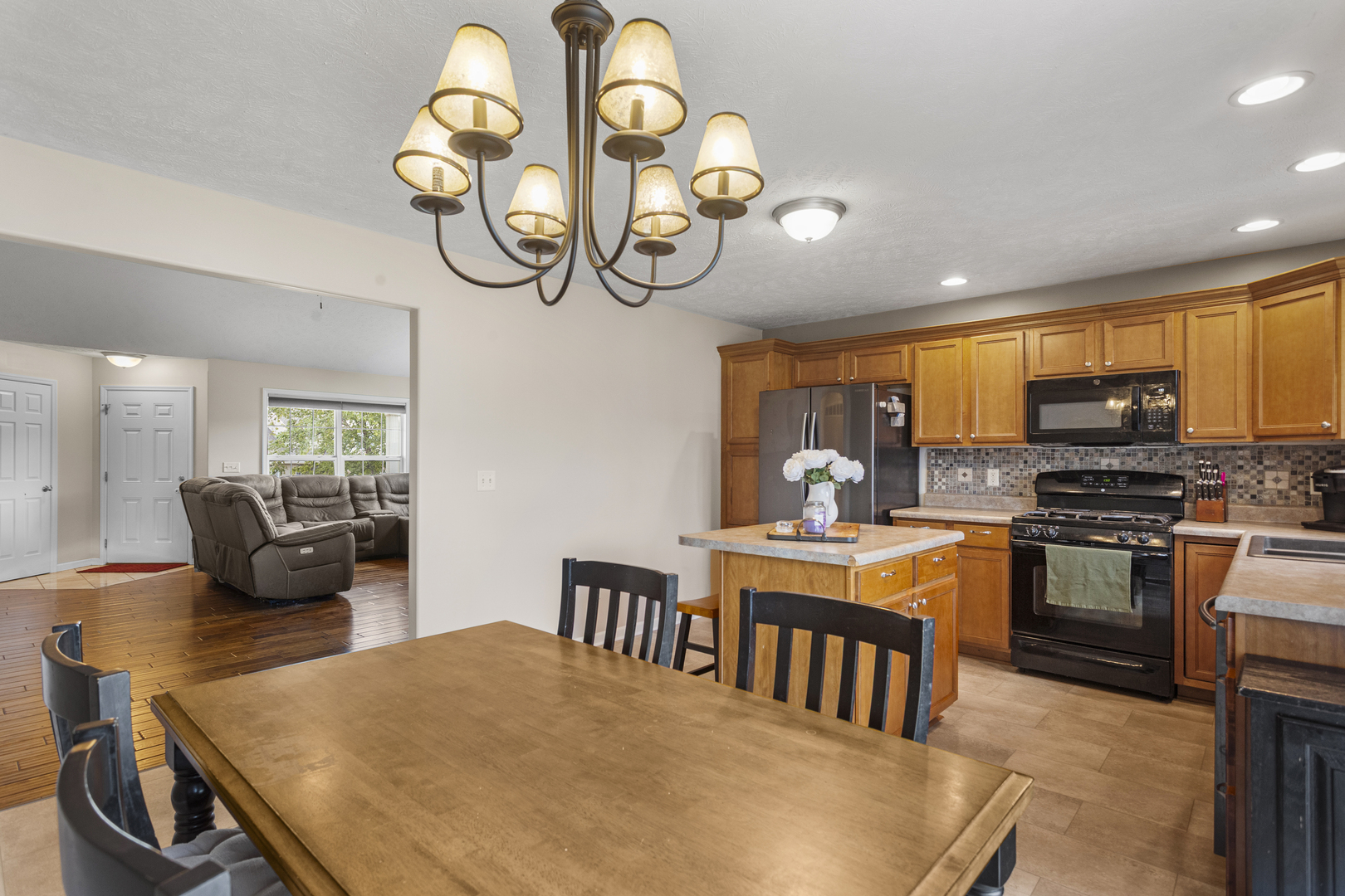 1710 Timber Wolf Lane