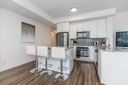 9600 N Yonge St 611