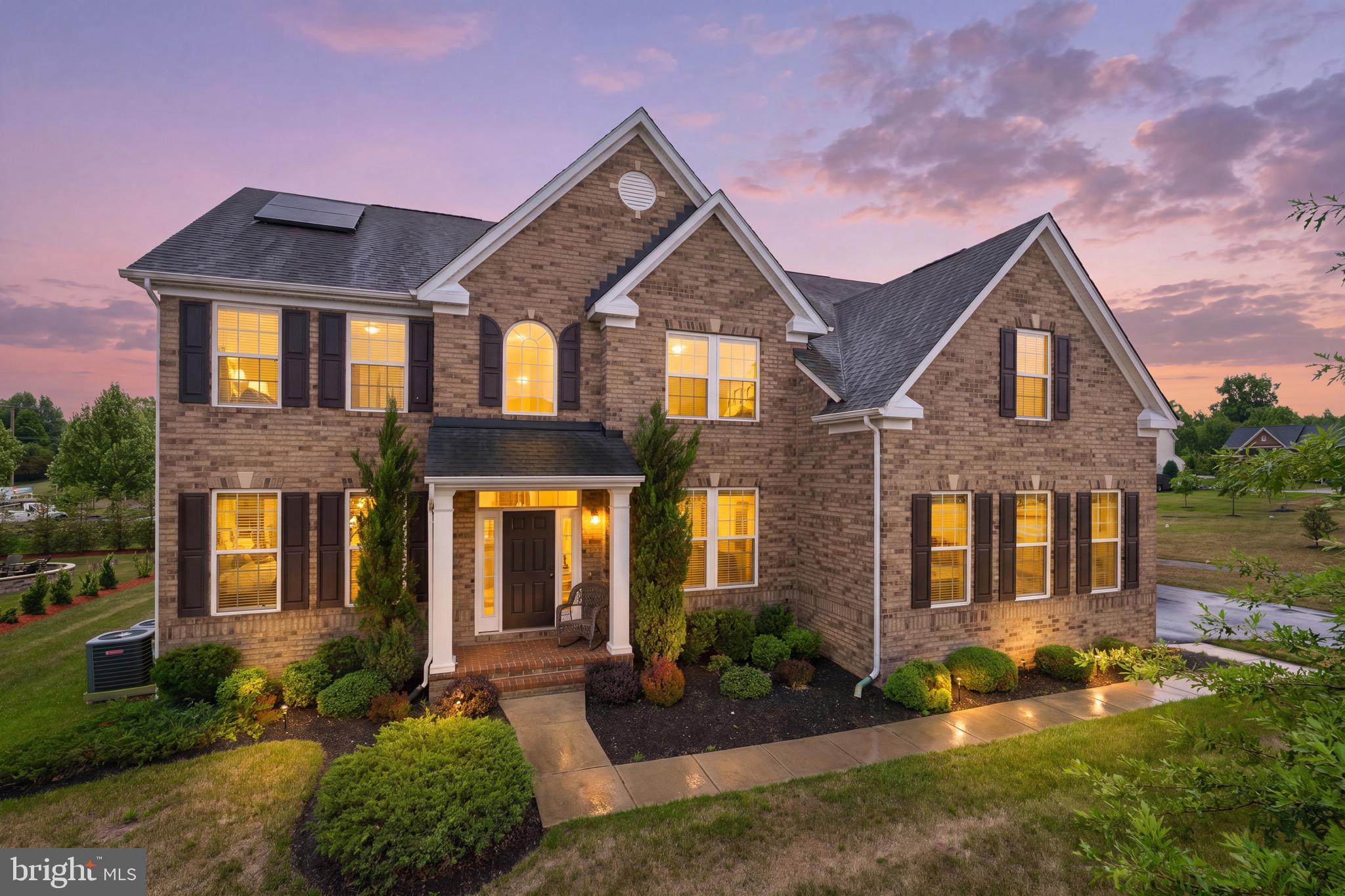 13807 Shannock Lane