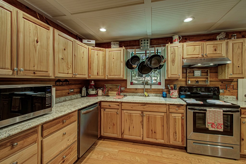 2240 Smith Mountain Rd