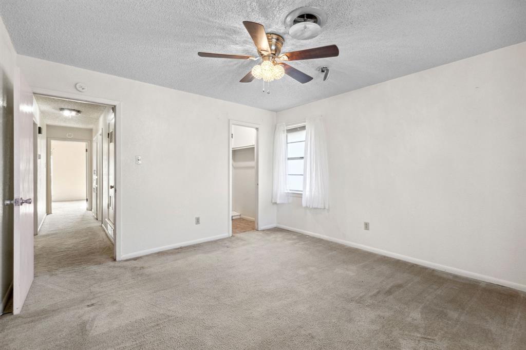 1726 Yorktown Drive