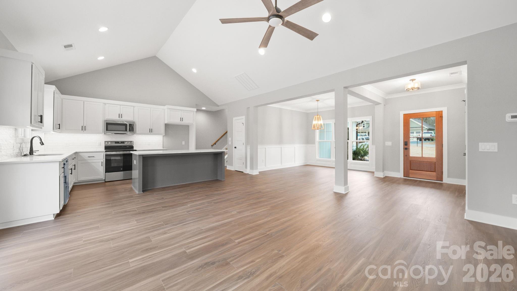 1113 Heather Oak Lane