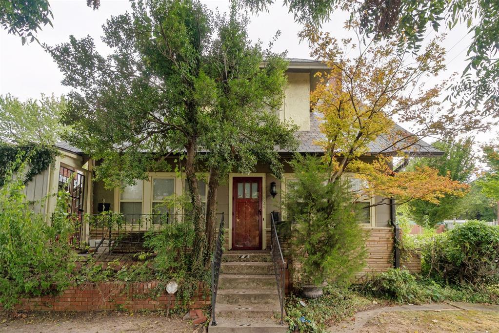 BUYER TO CONFIRM SCHOOLS  Number of beds, baths, and garage space does not include the ADU which includes one bedroom up, living space, kitchen, bathroom,  additional bedroom downstairs and a single car garageThe main house was originally a single family home. at some point in the past it was converted to a duplex.  It has most recently been used as a single family home but could be converted back to a duplex making three units.Sunroom on the back is not included in the square footage