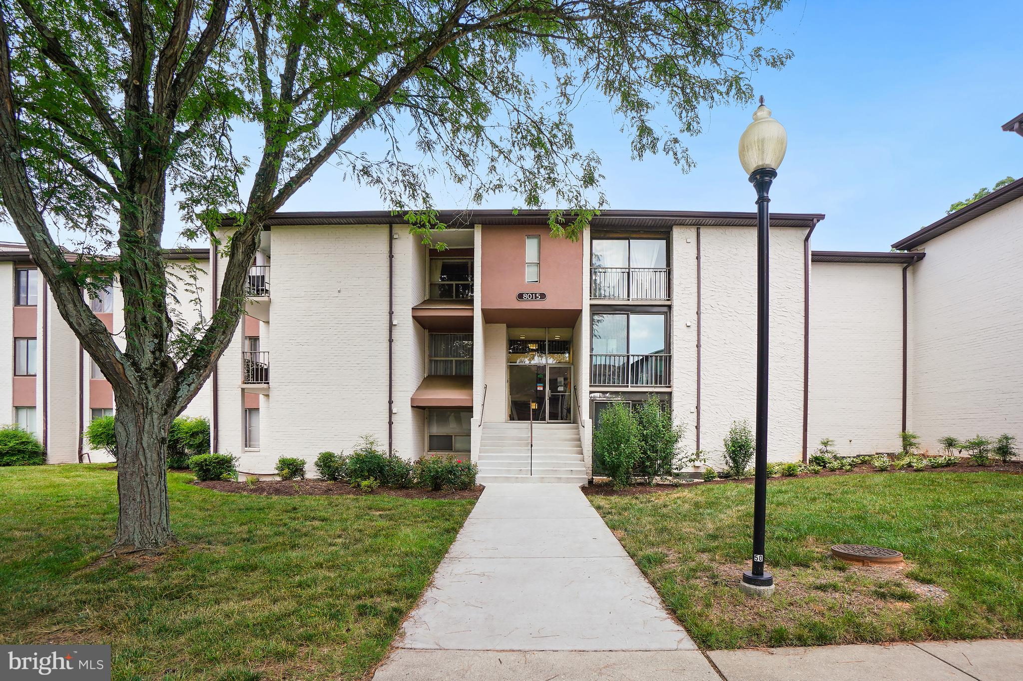 8015 Mandan Road 304