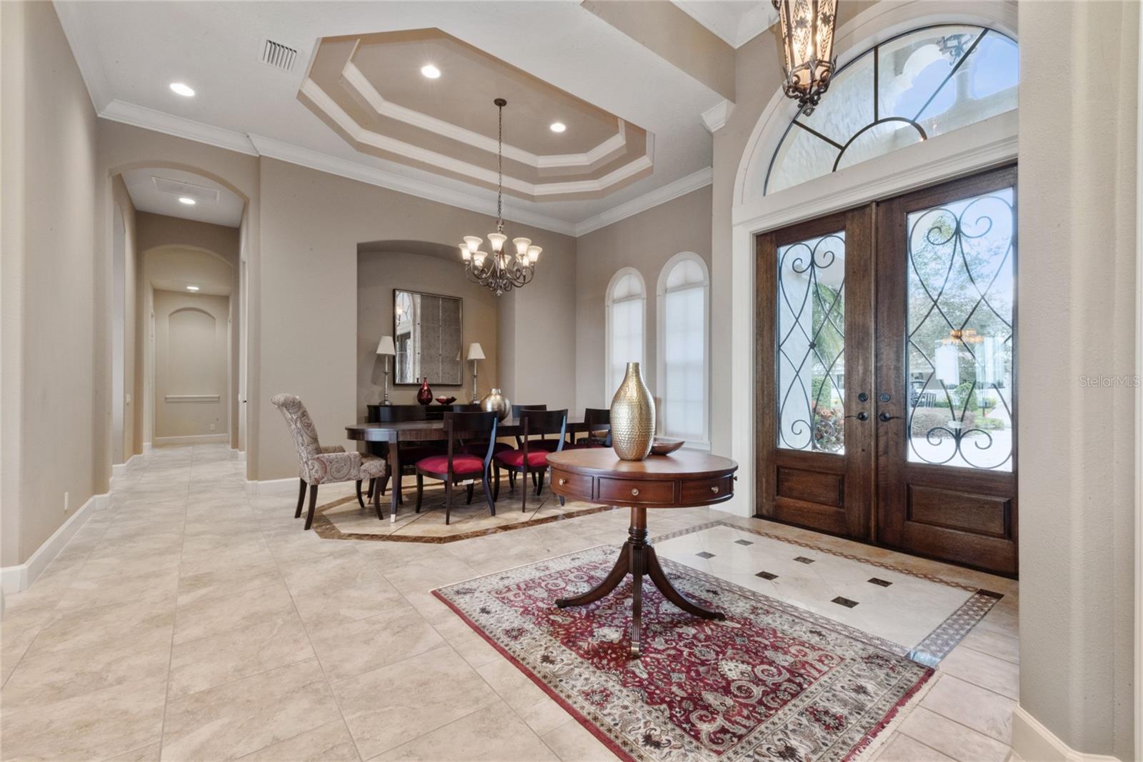 14616 Avenue Of The Rushes