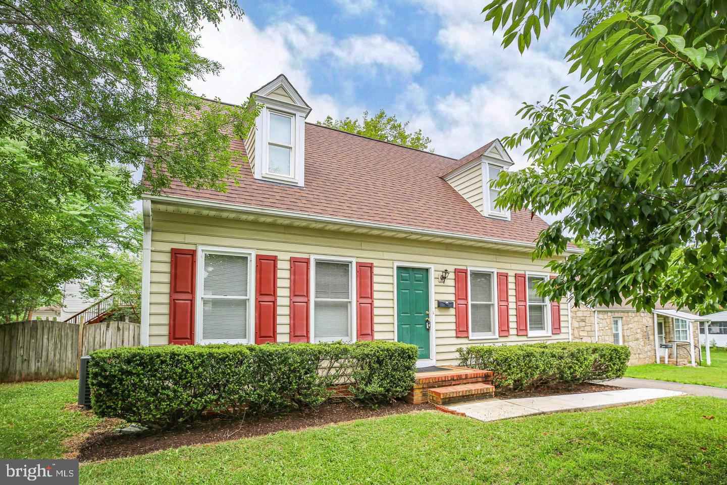 Wonderfully maintained Cape Cod in the desirable College Heights neighborhood in Downtown Fredericksburg. Boasting hard to find primarily one level living with a primary bedroom, ensuite full bath, washer and dryer, kitchen and living space and a powder room. The upstairs adds two additional bedrooms and another full bath. The unfinished basement has incredible potential as it is already plumbed for a full bath and a second kitchen. There are also walk up exterior stairs to allow for outside access along with the connect stairs inside.  The home sits on a large corner lot and is complete with a privacy fenced huge back yard and off street parking for 2 cars.