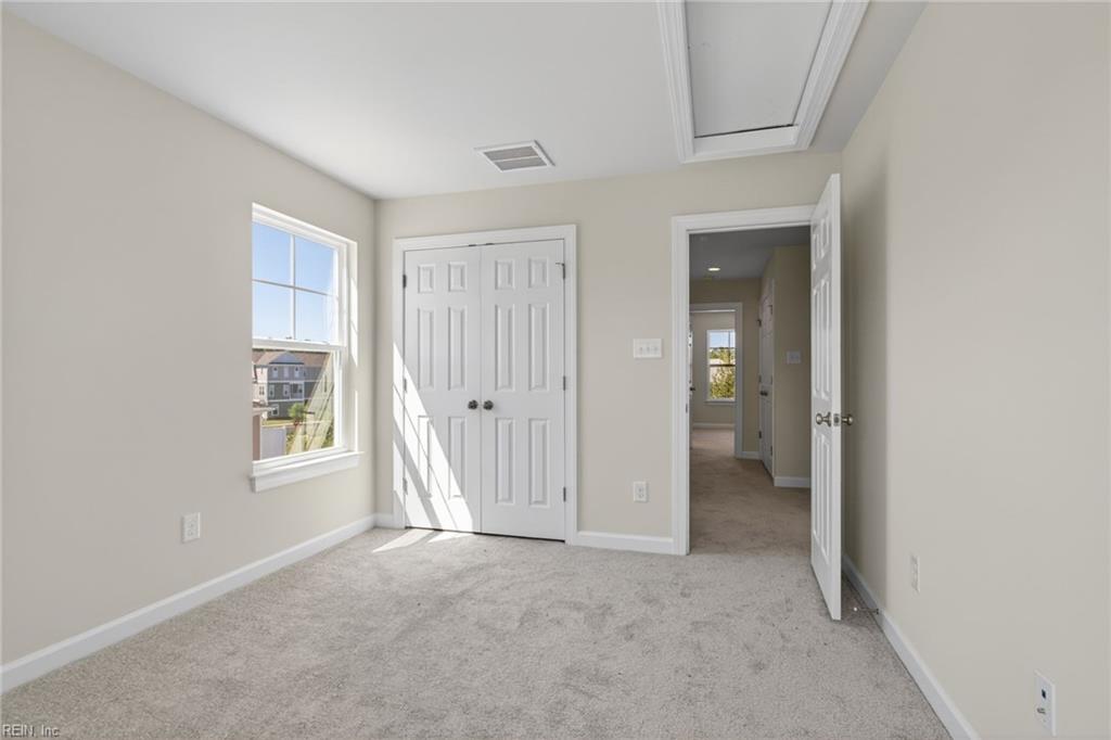 615 Commonwealth Drive