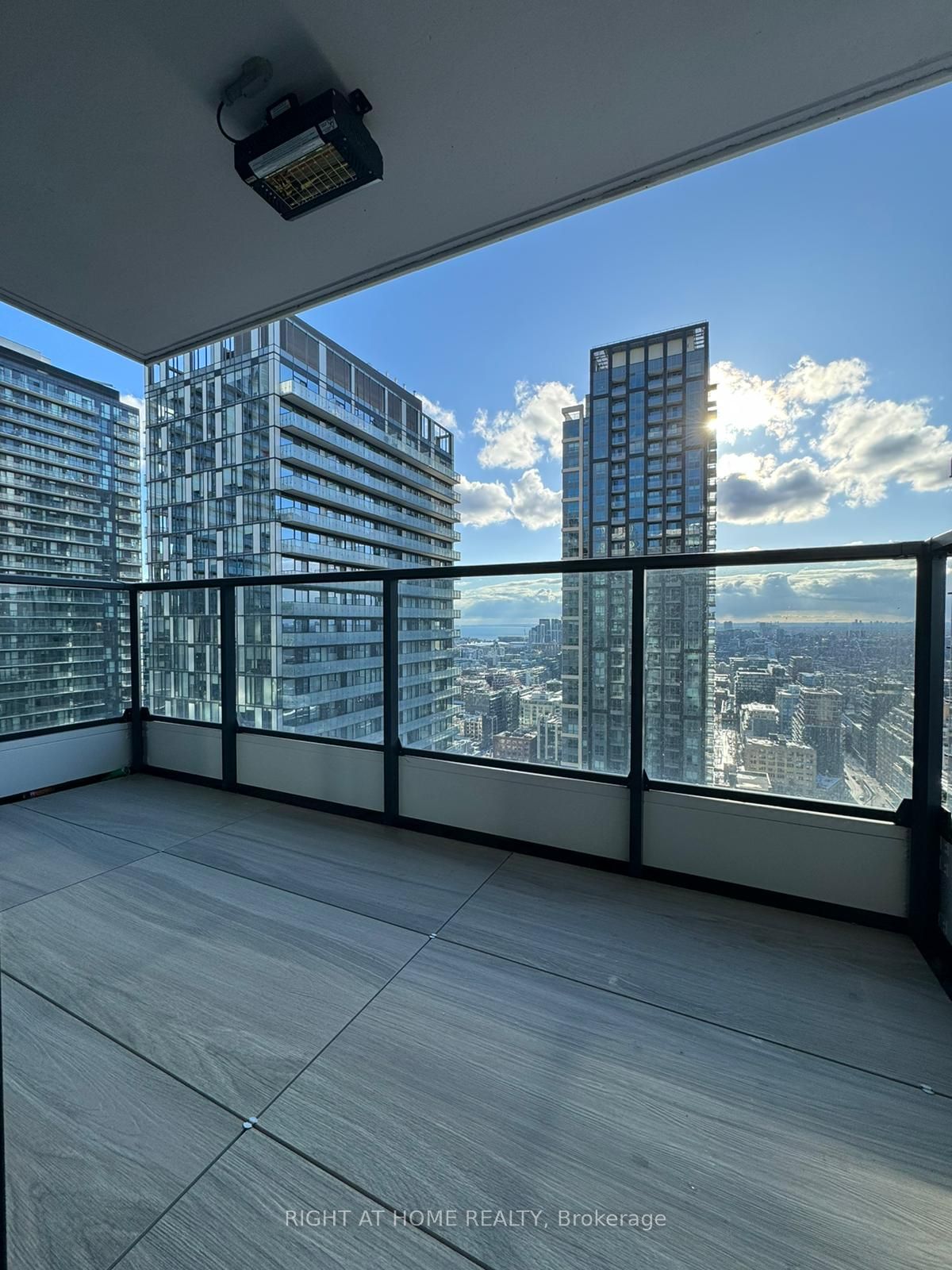 38 Widmer St 4009