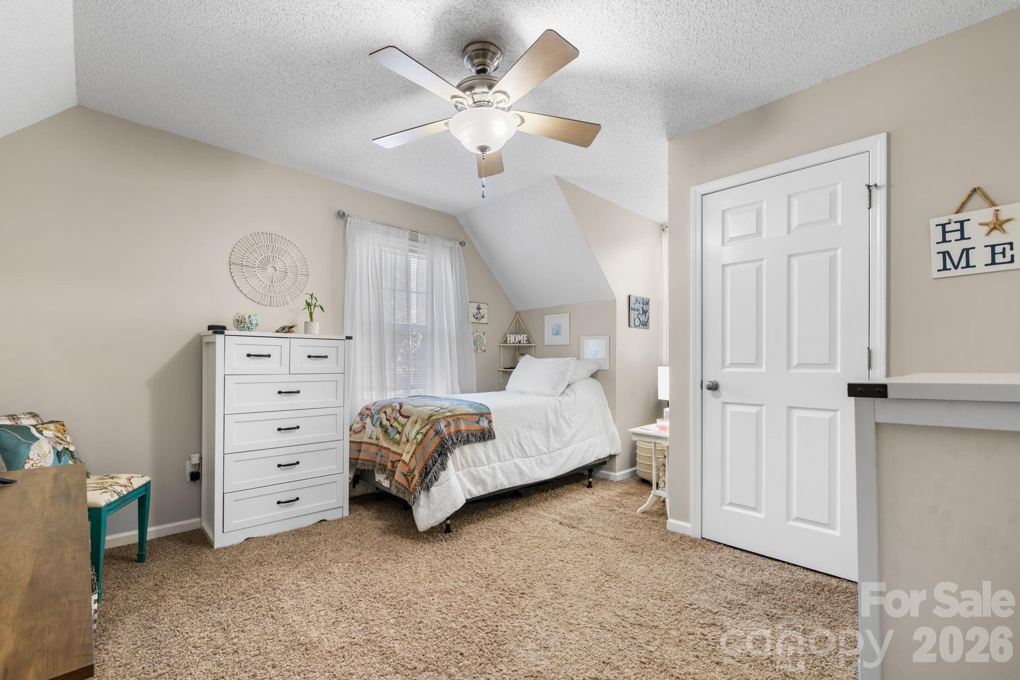 104 Buck Shoals Circle