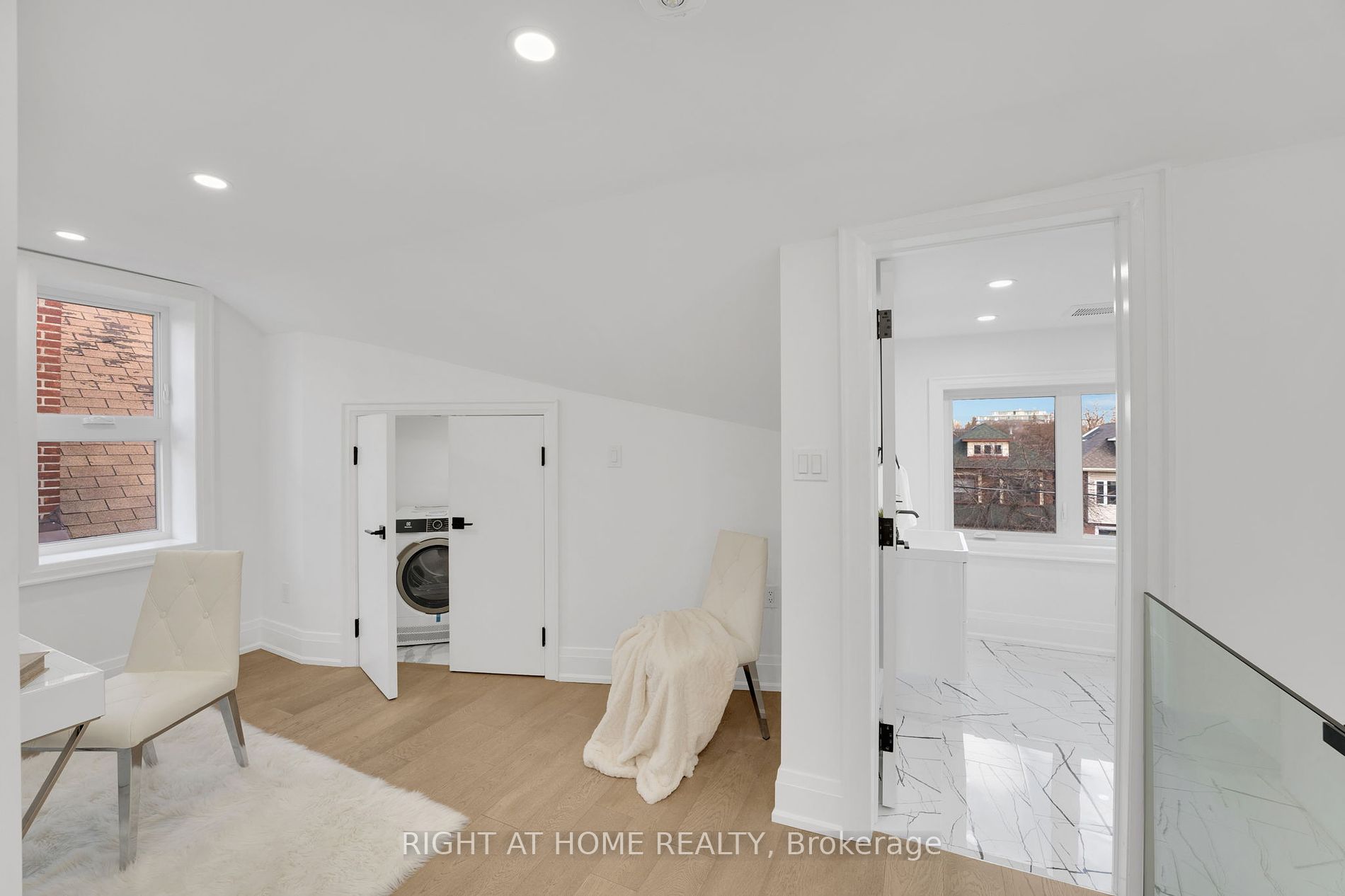 298 Keele St