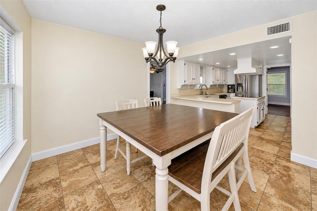 7505 Canyon Crest Court