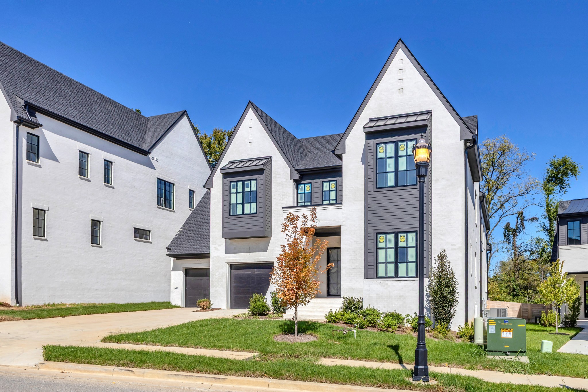 332 Kelly Glenn Ct — sold