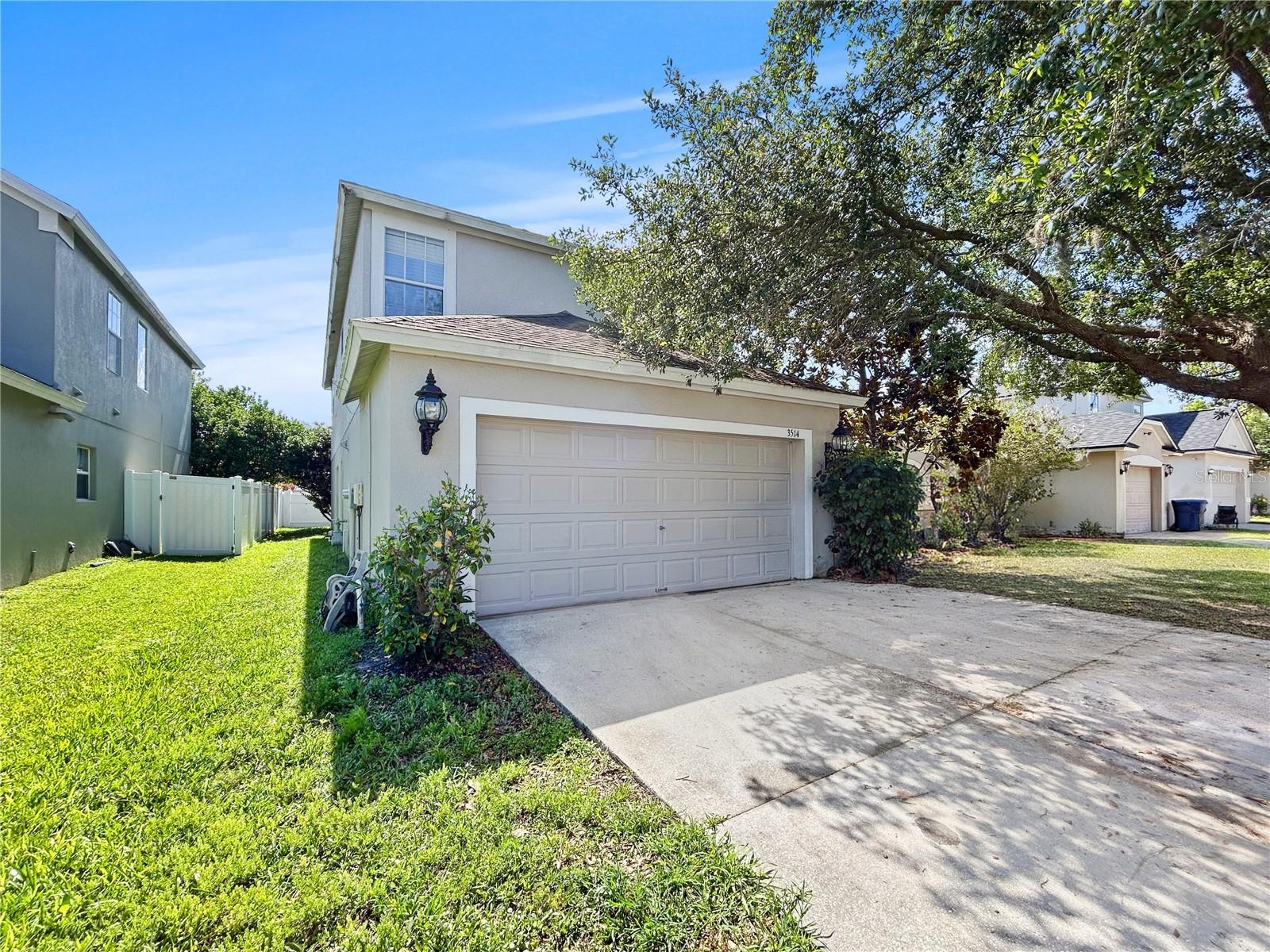 Spacious 5-bedroom, 2.5-bath home offering 2,214 sq ft of comfortable living space in the highly desirable New Port Richey/Trinity area. Thoughtfully updated, this well-maintained home features an upgraded kitchen with granite countertops, ample cabinet space, and an open layout ideal for everyday living and entertaining.The first floor offers multiple living and dining areas, providing flexibility for gatherings, work, or relaxation. Upstairs, the generous primary suite includes a walk-in closet and private en-suite bath, while four additional bedrooms offer plenty of space for family, guests, or a home office.Enjoy the spacious backyard perfect for relaxing, gardening, or entertaining outdoors. Conveniently located near top-rated schools, parks, shopping, restaurants, Trinity Medical Center, and major commuter routes.