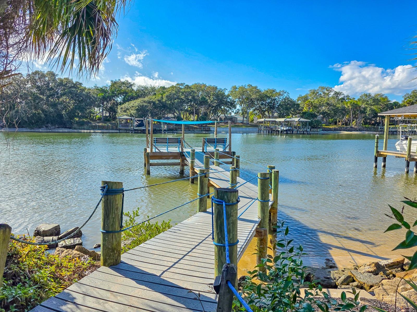 13 River Oaks Way