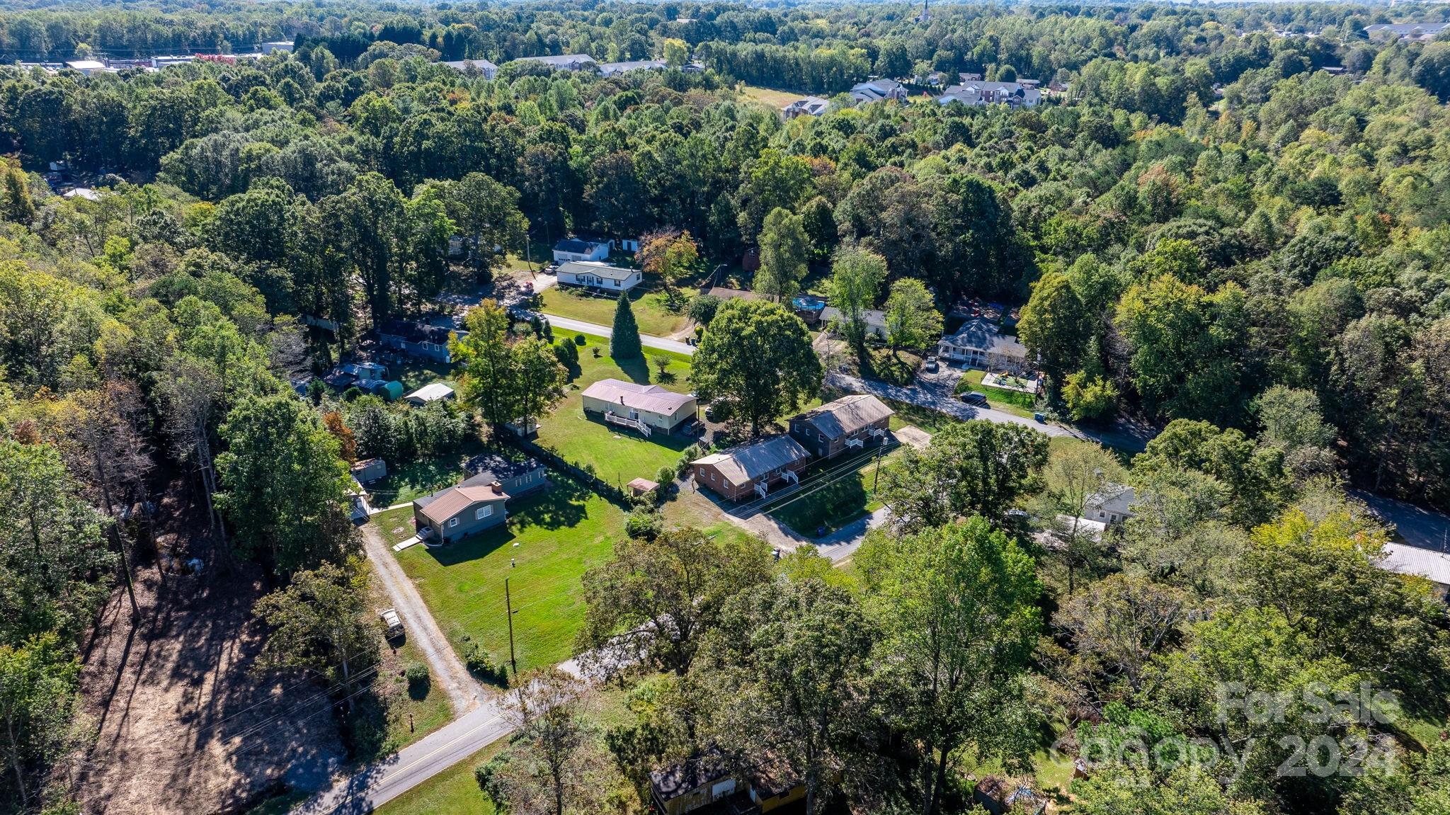 1816 & 1818 22nd Street NE