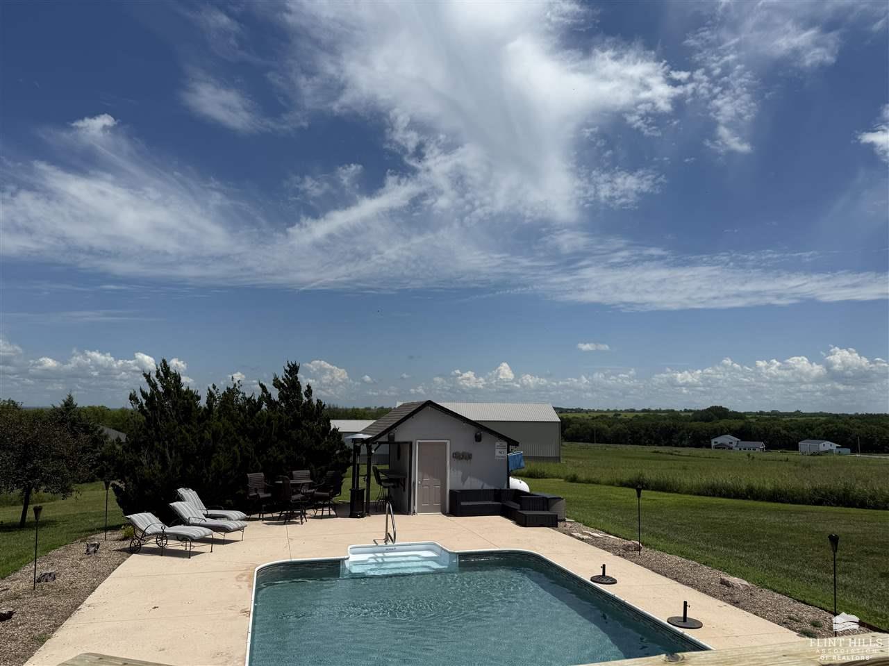 11710 Diamond Circle