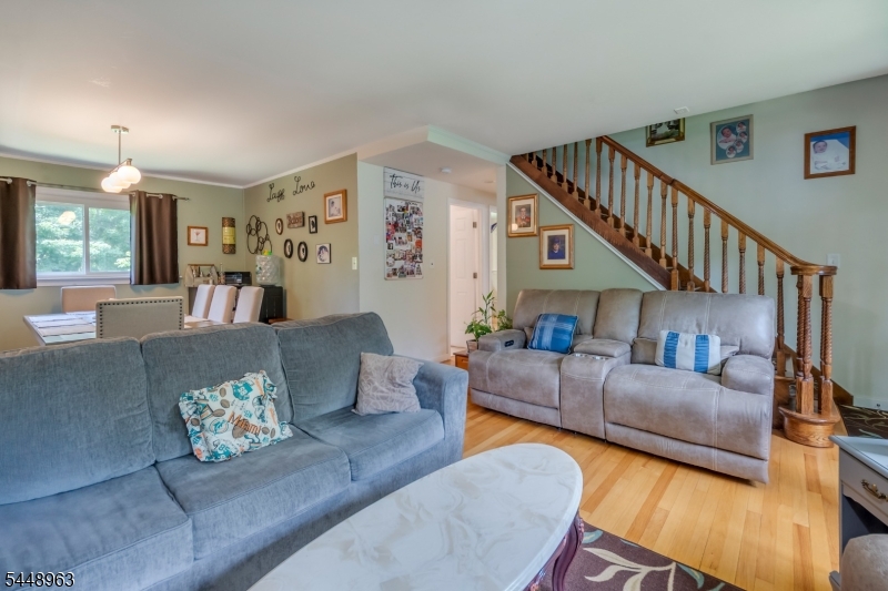427 Mount Hermon Rd — photo 6 of 27