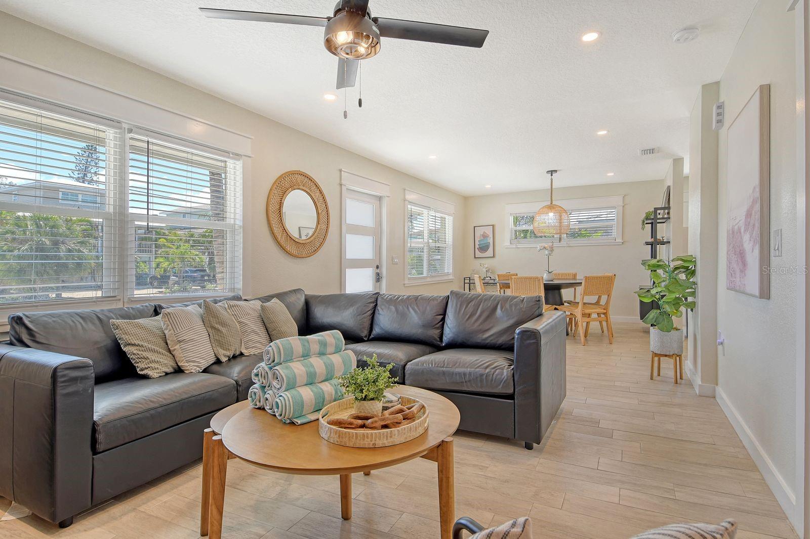 2908 Gulf Drive