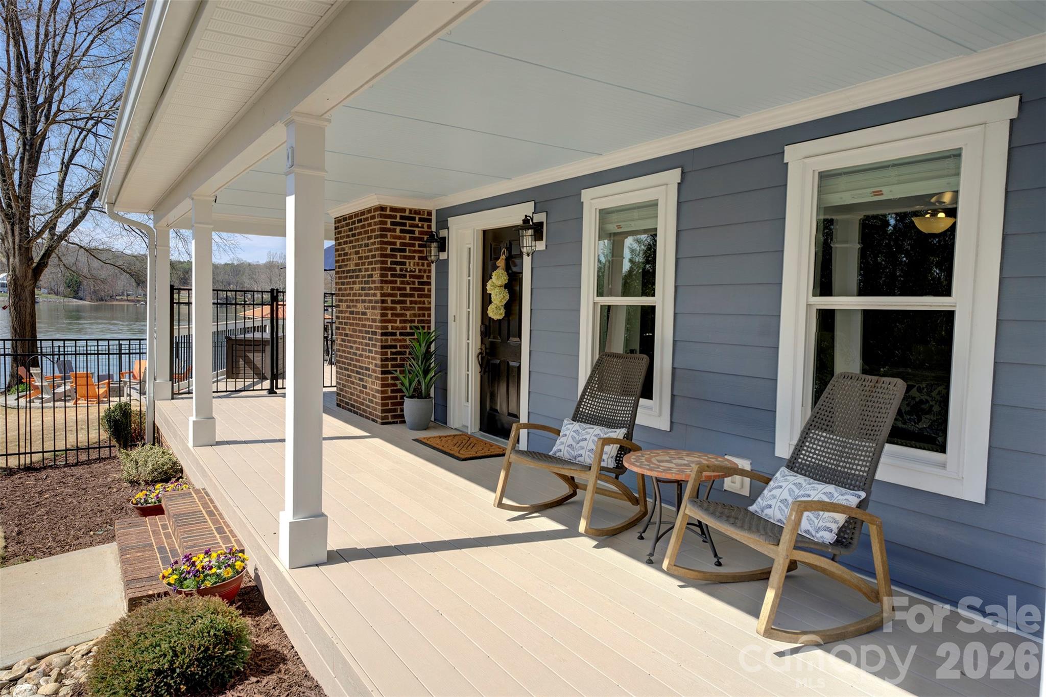 6852 Locke Drive