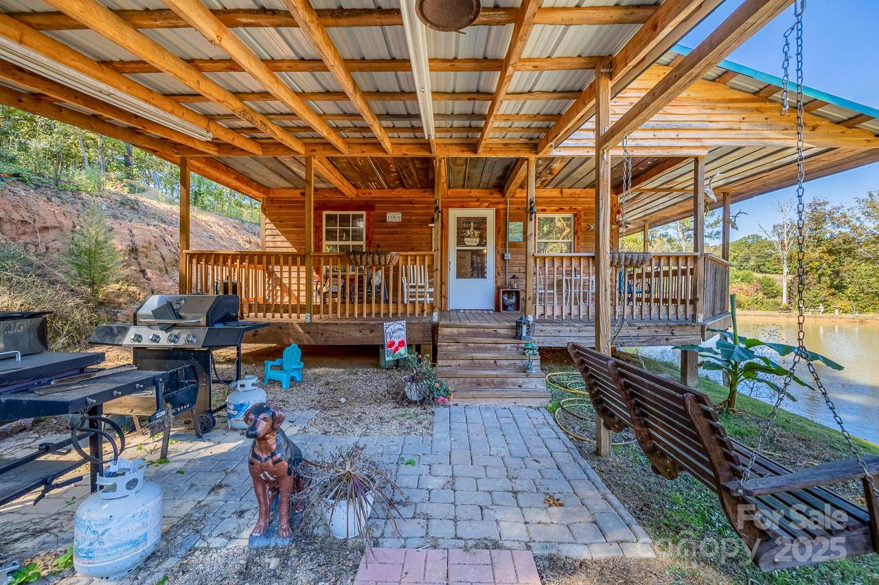 398 W V Thompson Road
