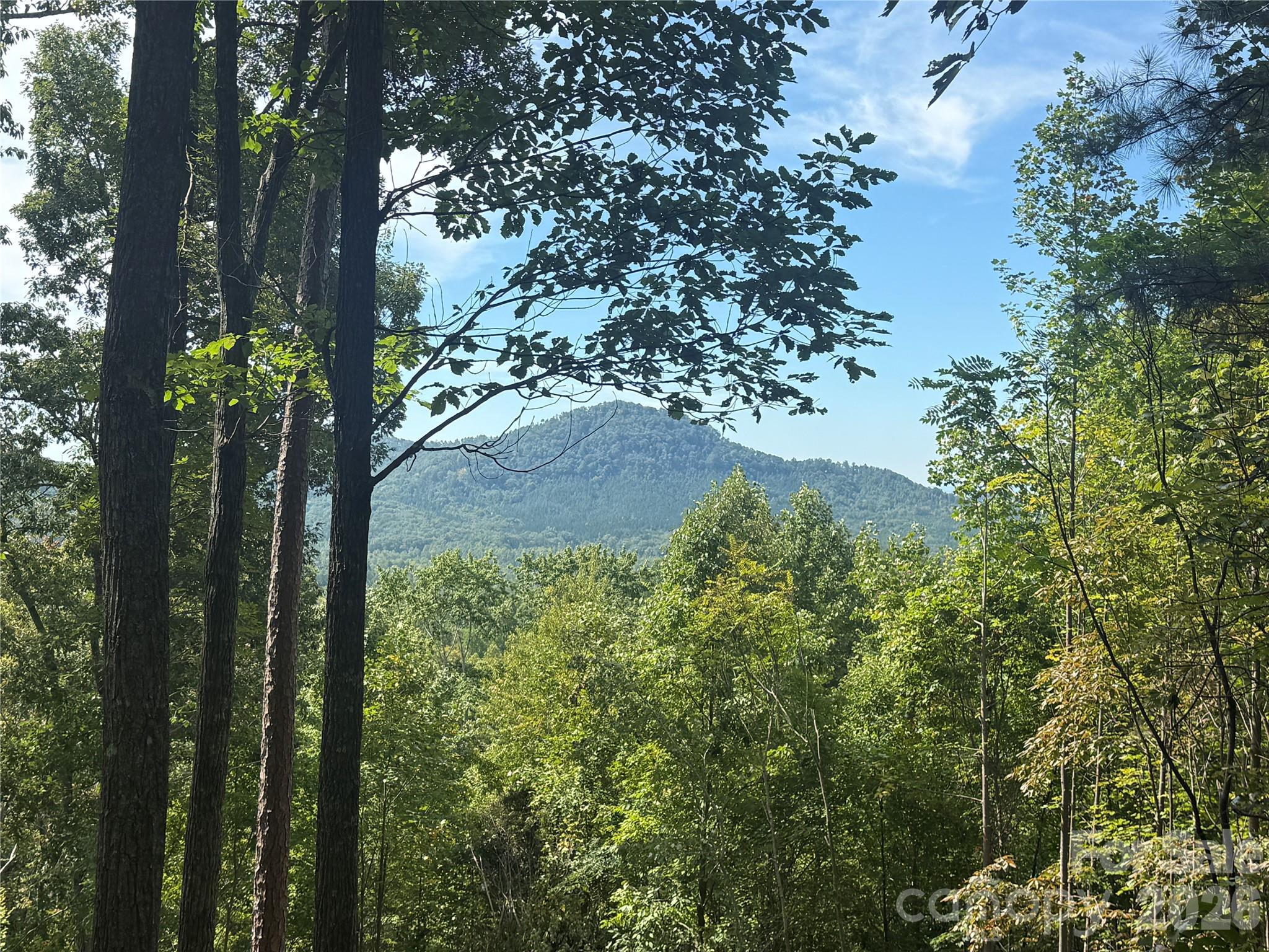 V/L Scenic Vista Drive 332/333