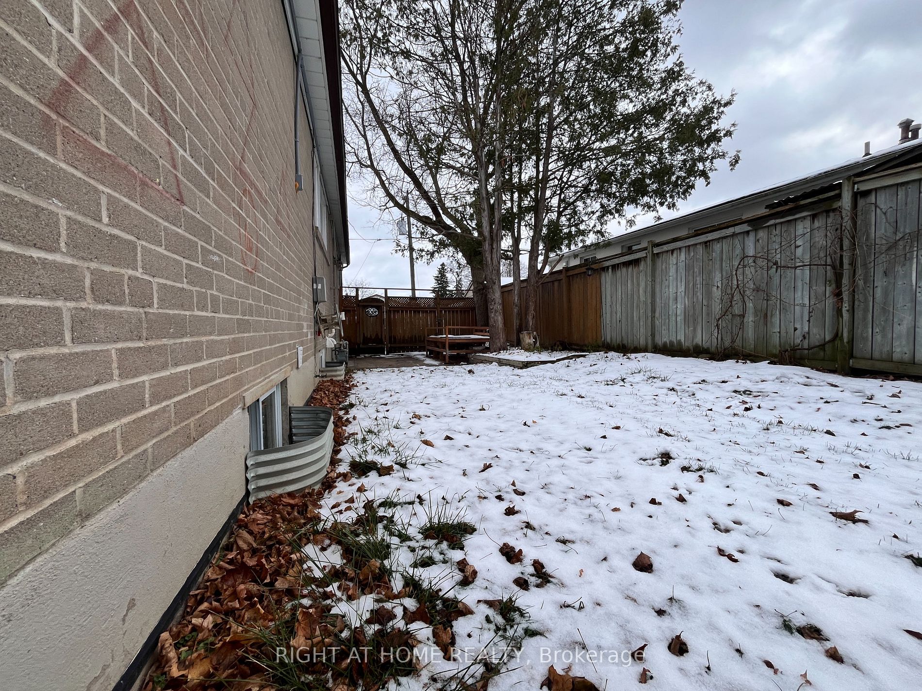 195 N Taylor Mills Dr Upper