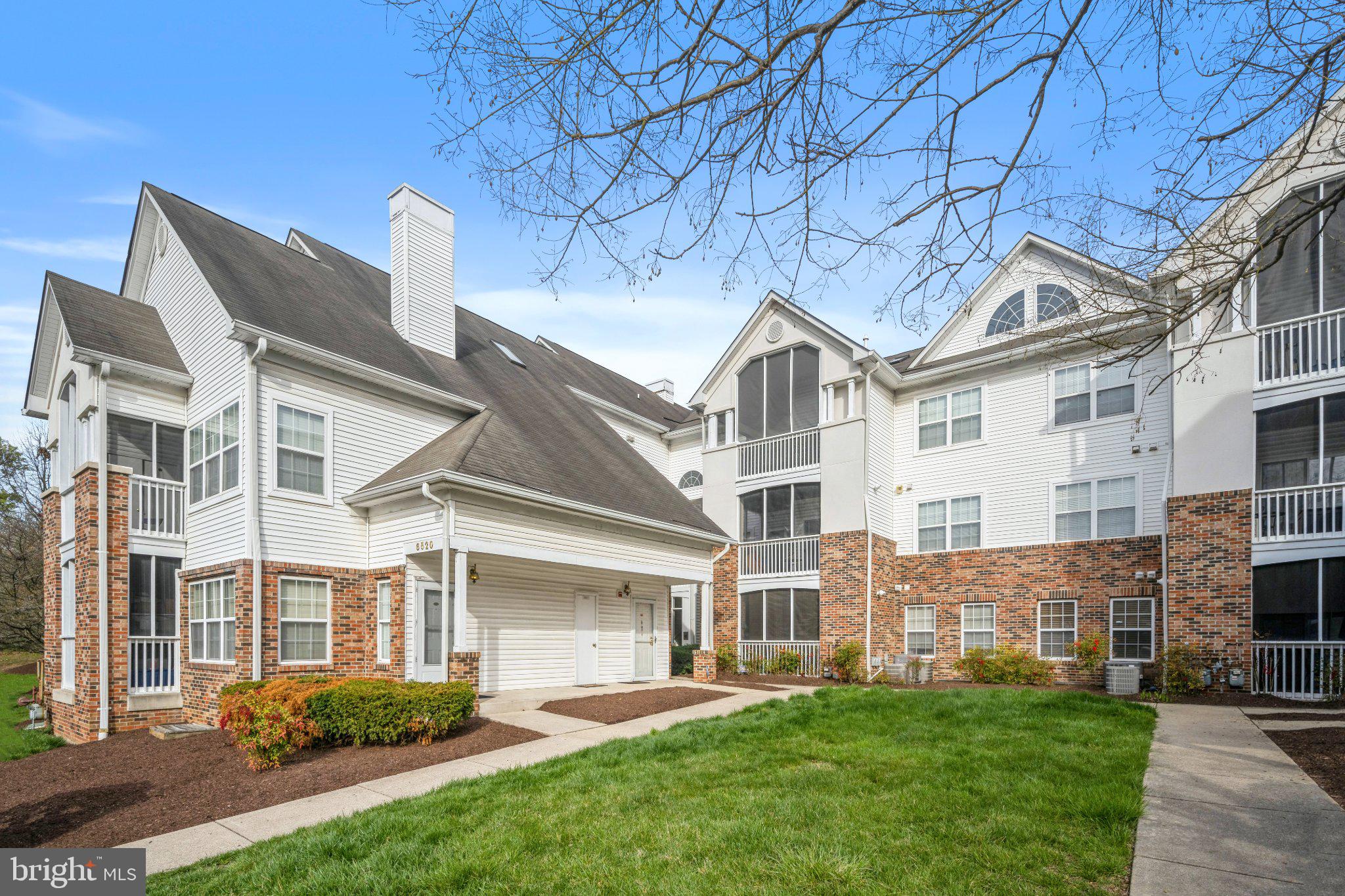 6520 Lake Park Drive 301