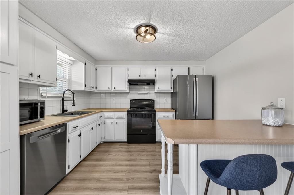 600 NE 114th Street
