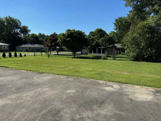 123 Bel Aire Dr